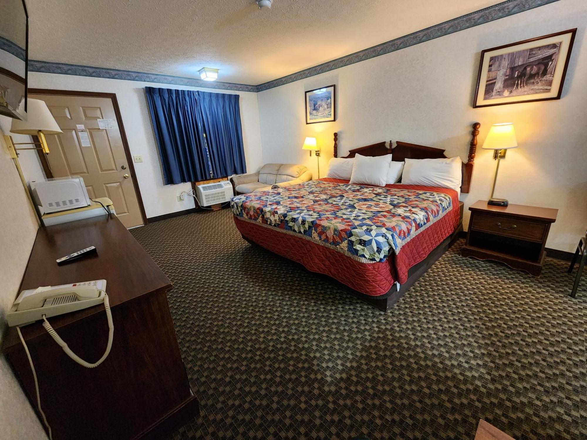 Americas Inn Bardstown Exteriér fotografie