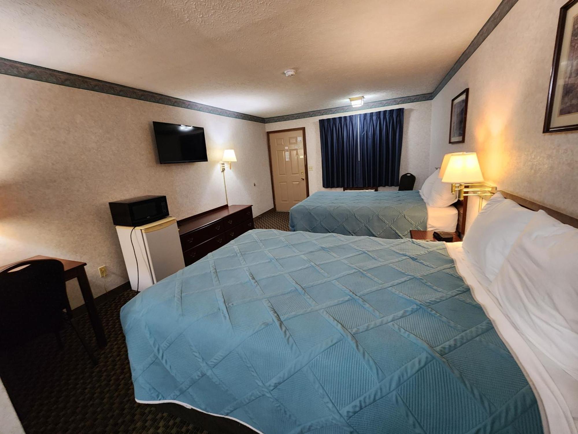 Americas Inn Bardstown Exteriér fotografie