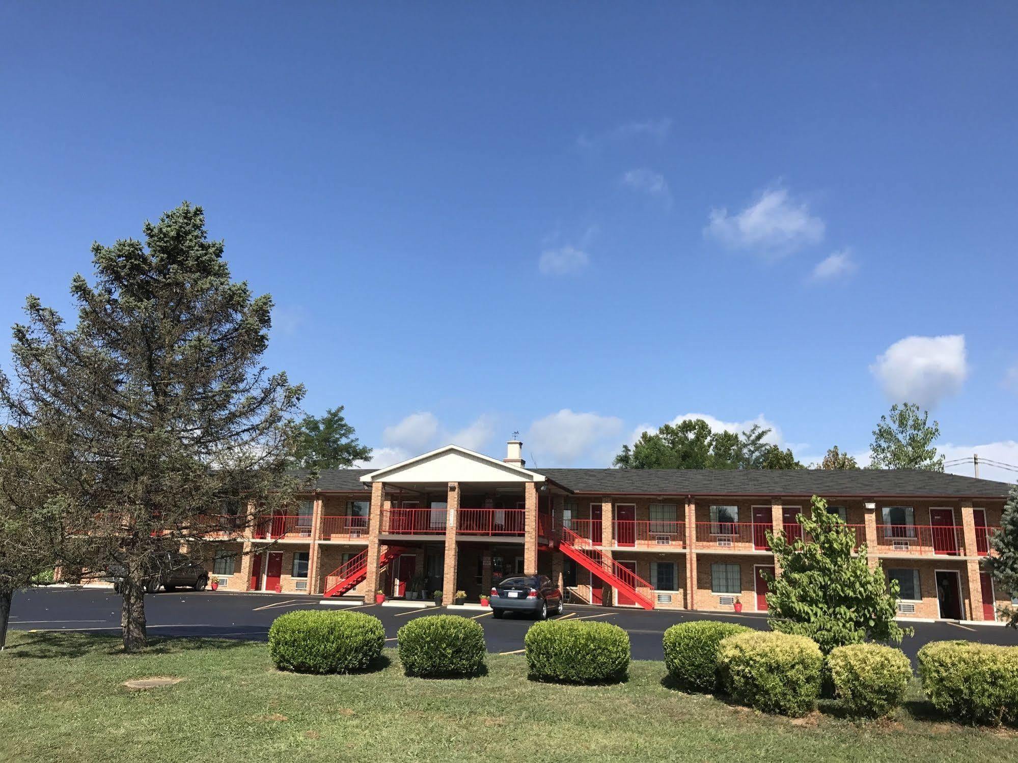 Americas Inn Bardstown Exteriér fotografie