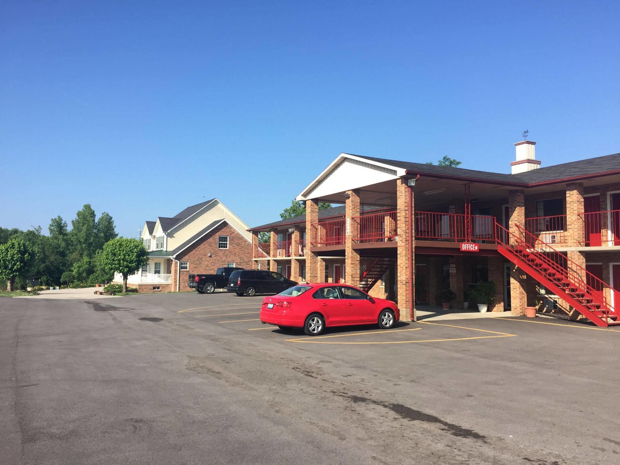 Americas Inn Bardstown Exteriér fotografie